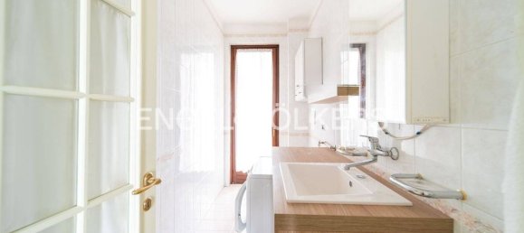 5 Schlafzimmer Villa in Parabiago, Italy, Nr. 139058 35