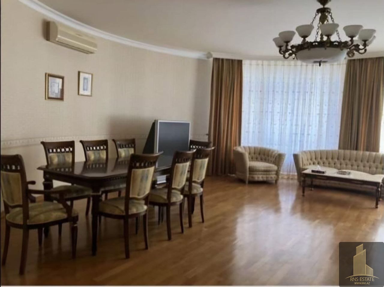 Apartamento de 4 dormitorios en Nasimi, Azerbaijan No. 1458