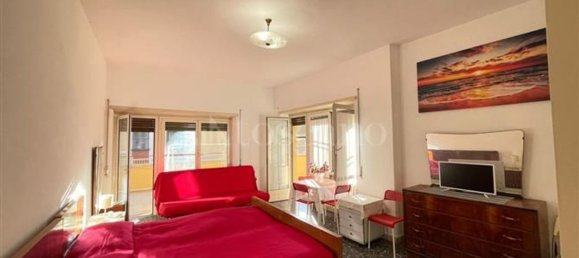 3 rooms Apartment in Rome, Italy No. 82008 10