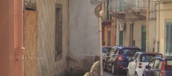 Casa de 5 habitaciónes en Messina, Italy No. 43042 3