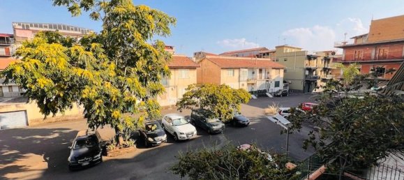 Casa de 10 dormitorios en Adrano, Italy No. 340742 3