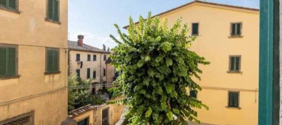 8غرفة شقة في Cortona, Italy رقم 66420 18