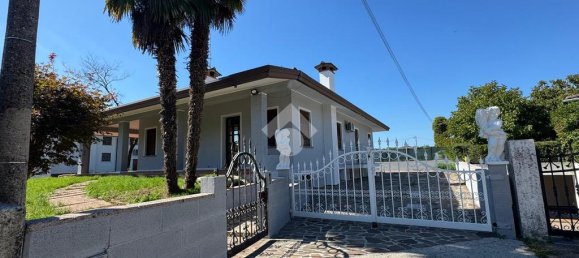 Вилла с 3 спальнями в Тревиньяно, Италия № 377654 20