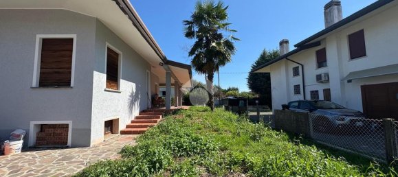 Вилла с 3 спальнями в Тревиньяно, Италия № 377654 13