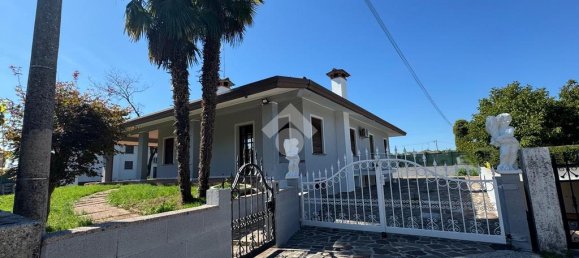 Вилла с 3 спальнями в Тревиньяно, Италия № 377654 19