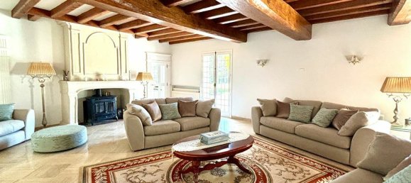 Замки и поместья с 10 спальнями в Лош, Франция № 349950 12