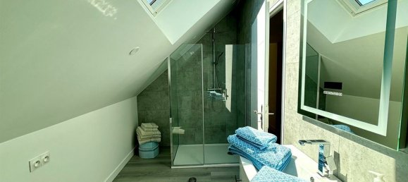 Замки и поместья с 10 спальнями в Лош, Франция № 349950 19