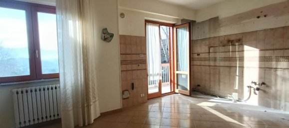 5 rooms Apartment in Avellino, Italy No. 28846 26