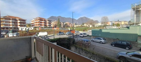 5 rooms Apartment in Avellino, Italy No. 28846 12