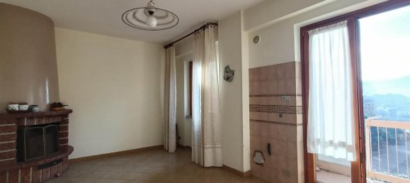 5 rooms Apartment in Avellino, Italy No. 28846 24