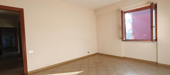 5 rooms Apartment in Avellino, Italy No. 28846 22