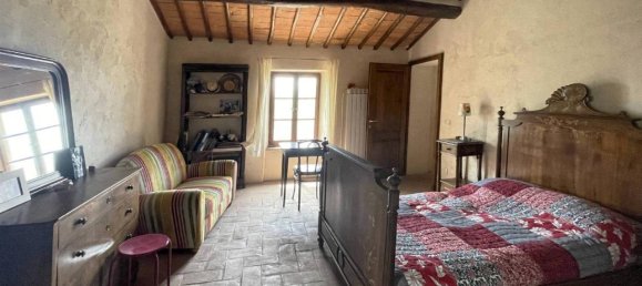 13 rooms House in Roccastrada, Italy No. 19887 10