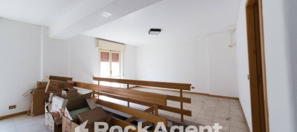 Lagerhaus in Acireale, Italy 744m², Nr. 259422 12