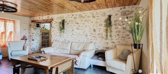 2 chambres Maison à Coulonges-Cohan, France No. 251982 9