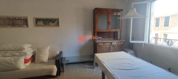 Apartamento de 4 habitaciónes en Imperia, Italy No. 104110 14