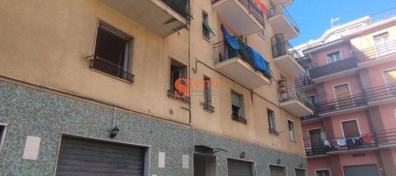 Apartamento de 4 habitaciónes en Imperia, Italy No. 104110 2
