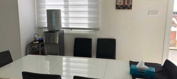 Villa de 4 dormitorios en Paralimni, Cyprus No. 6374 3