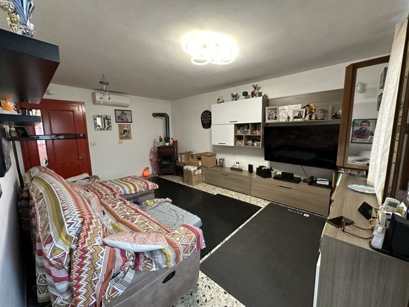 4 rooms House in Mira, Italy No. 60577