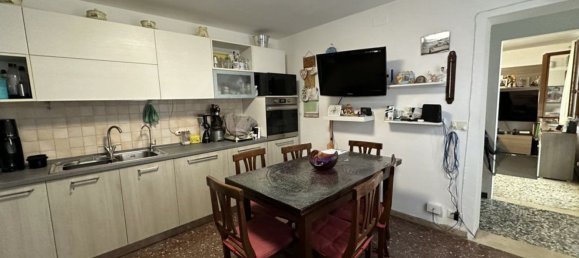 4 rooms House in Mira, Italy No. 60577 4