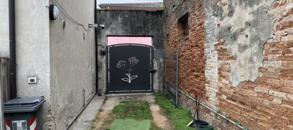 4 rooms House in Mira, Italy No. 60577 37