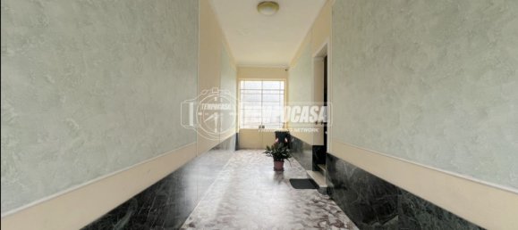 2 rooms Apartment in Turin, Italy No. 347107 2