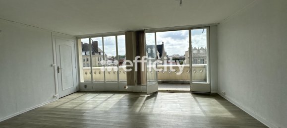 1 bedroom Apartment in Valenciennes, France No. 283906 4
