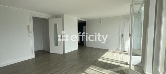 1 bedroom Apartment in Valenciennes, France No. 283906 7