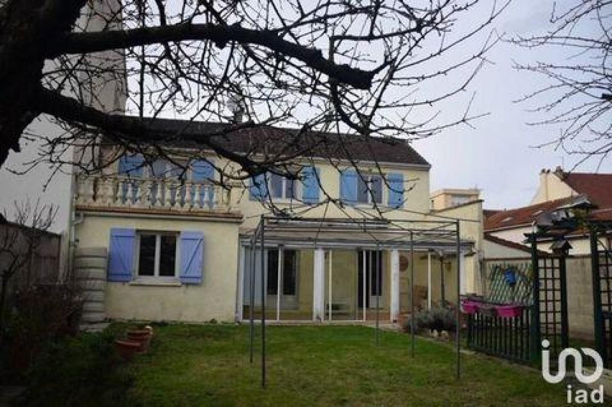 Дом с 4 спальнями в Гонесс, Франция № 23465