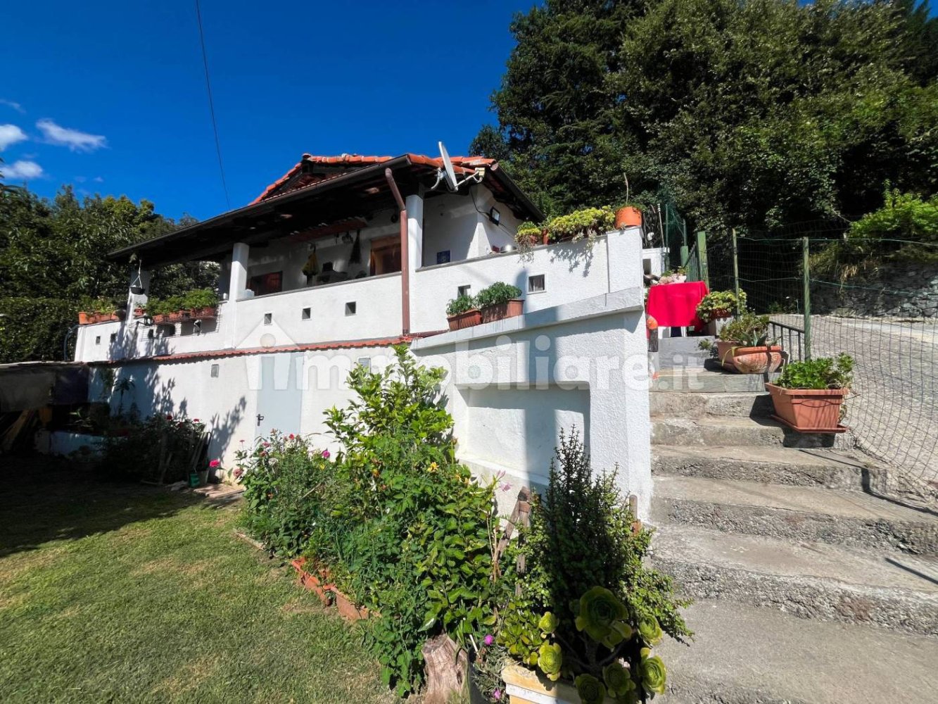 2 bedrooms House in Celle Ligure, Italy No. 272619