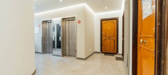 3 bedrooms Apartment in Palermo, Italy No. 167475 5