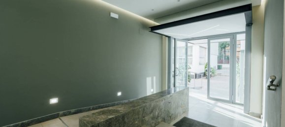 3 bedrooms Apartment in Palermo, Italy No. 167475 6