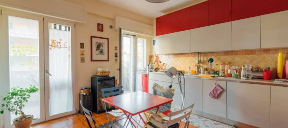 3 bedrooms Apartment in Palermo, Italy No. 167475 9