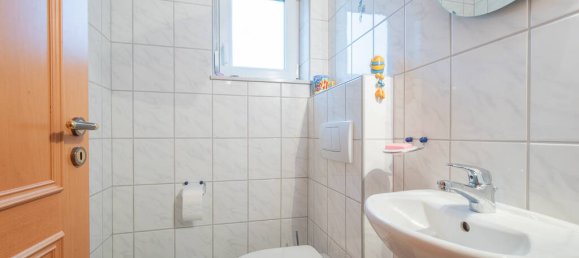 Таунхаус с 5 спальнями в Нойнкирхен, Германия № 31625 4