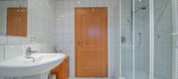 Таунхаус с 5 спальнями в Нойнкирхен, Германия № 31625 11