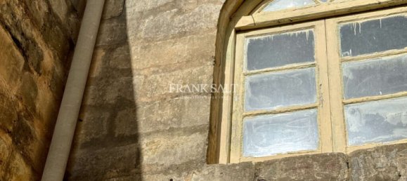 7 bedrooms House in Rabat, Malta No. 2552 3