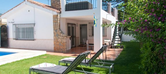 Villa de 3 dormitorios en Fuengirola, Spain No. 126750 3