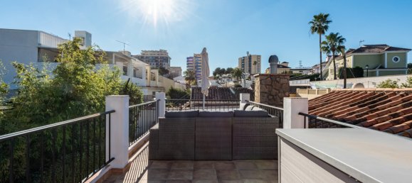 Villa de 3 dormitorios en Fuengirola, Spain No. 126750 17