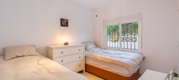 Villa de 3 dormitorios en Fuengirola, Spain No. 126750 12