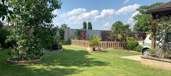 Casa de 3 dormitorios en Plailly, France No. 58831 12