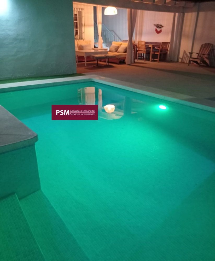 Casa de 5 dormitorios en Rincón de la Victoria, Spain No. 104106