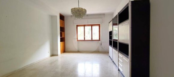 3 rooms Apartment in Pizzo, Italy No. 26819 4
