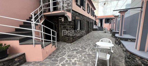 4 bedrooms Villa in Funchal, Portugal No. 132565 3