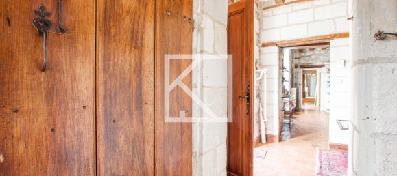 5 bedrooms House in Loire, France No. 363394 7