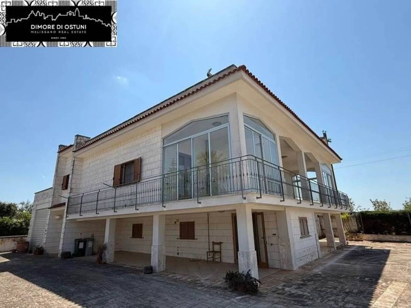 Вилла с 10 спальнями в Остуни, Италия № 348136