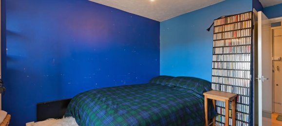 1 bedroom Apartment in Feltham, United Kingdom No. 9868 7