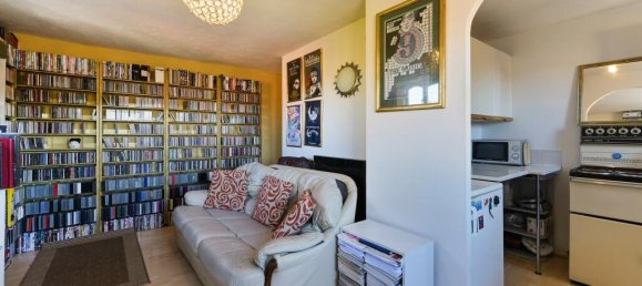 1 bedroom Apartment in Feltham, United Kingdom No. 9868 2