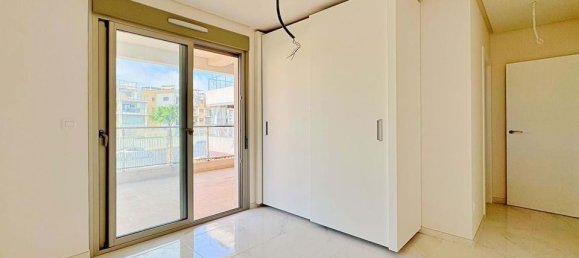 2 bedrooms Apartment in Alicante, Spain No. 177343 15