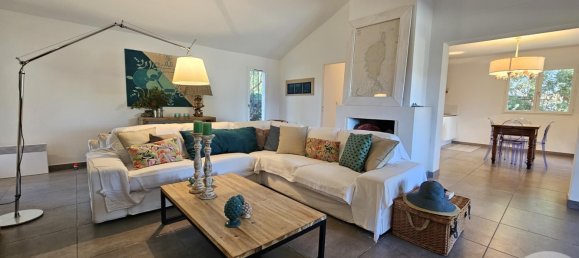 3 bedrooms Villa in Saint-Florent, France No. 86371 5