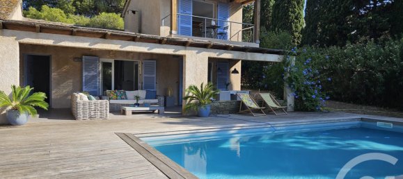 3 bedrooms Villa in Saint-Florent, France No. 86371 3
