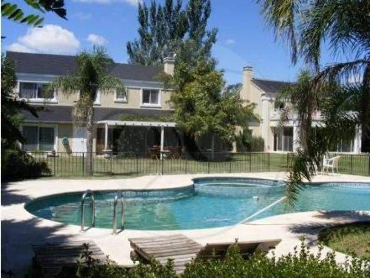 4 غرف نوم منزل في Pilar, Argentina رقم 61891